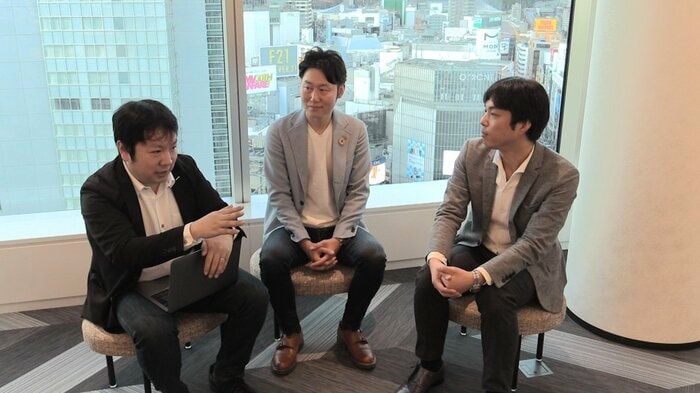 左から 稲守貴久(GMO)、村西俊郎(東急不動産)、清水俊宏(フジテレビ)