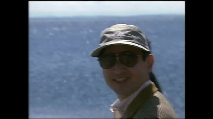 ウギー湖の周辺を散策される皇太子さま