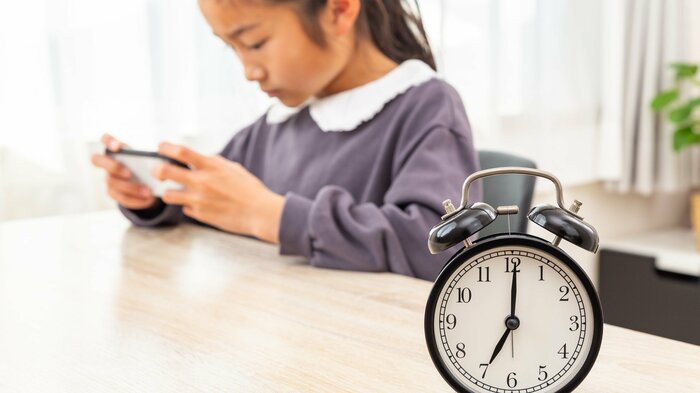 自分で利用時間を調整する体験をさせてみよう(画像はイメージ)