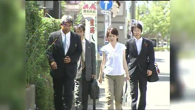 事故の真実を知りたいと裁判を