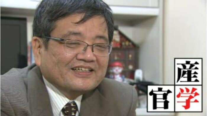 東北大学など東西線沿線の研究機関について言及する森永氏(2015年11月)