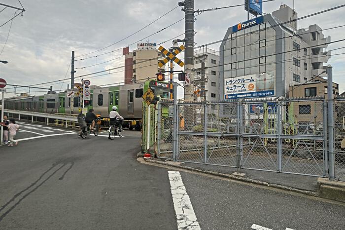待ち時間が長い“開かずの踏切”