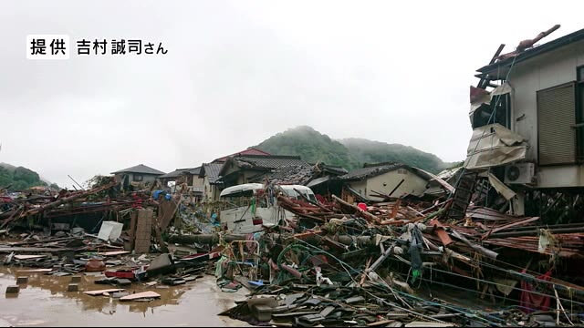 球磨村・人吉市で活動 信濃町の災害ボランティア「できる限りのことしたい」 重機で道路の泥かき実施