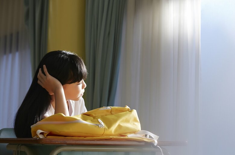 小学4～6年生の15％に「うつ症状」…コロナ禍で心の健康が悪化？親ができる対処法を医師に聞いた｜FNNプライムオンライン