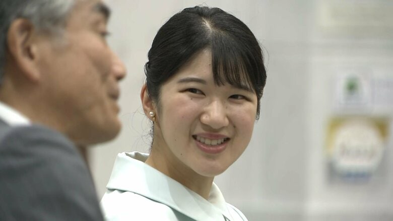 愛子さまが新潟の歴史博物館訪問　紙製の「愛」のかぶとに「私もかぶってみたいです」｜FNNプライムオンライン