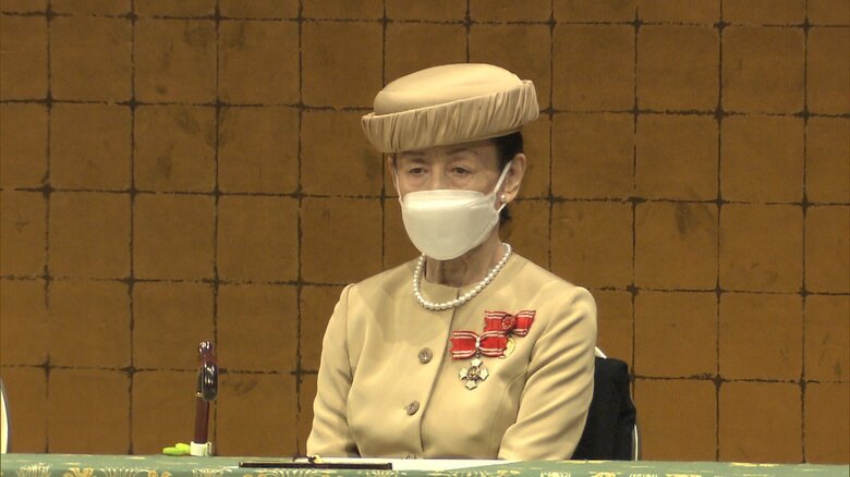 式典に出席された常陸宮妃華子さま