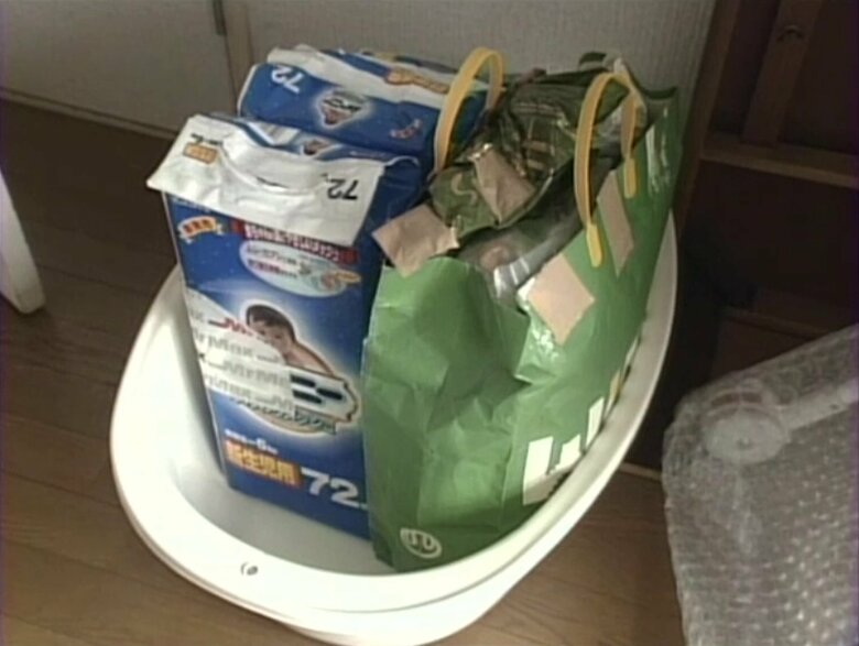 新生児用のおむつも…