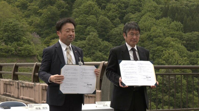 県と地元の酒蔵「天の戸」がタッグ