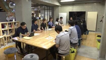 南部せんべいの新商品開発へ意見交換　岩手県