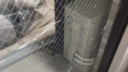 猛暑日にエアコン18度で窓ガラスが割れた!? まれに起きる“熱割れ”の現象…仕組みと注意点をAGCに聞いた