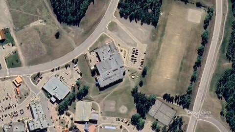 「高校で銃を持った人物」銃撃で校内や近隣住宅の計9人死亡　事件に巻き込まれた27人治療　実行犯は自殺か　カナダ西部