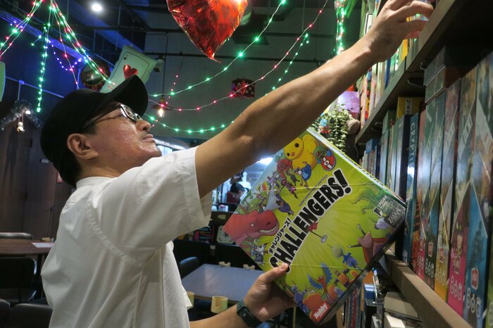 ボードゲームカフェ「サニーバード」オーナー 平 浩太さん