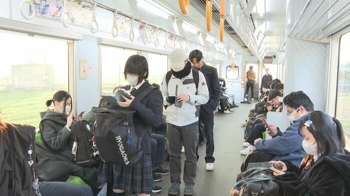 利用者の約4割は学生