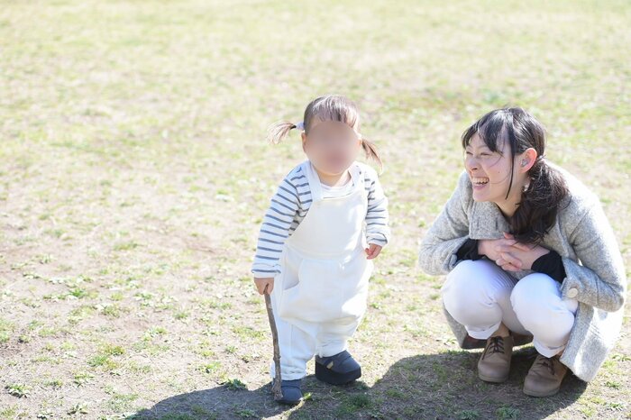 牧野さんと長女(幼少期)