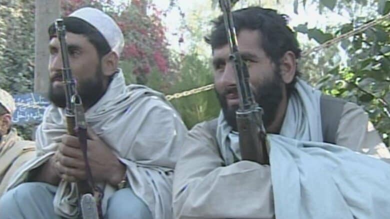 「地雷に気をつけろ、足が吹っ飛ぶぞ」“光なく真っ暗だった”20年前のアフガニスタン取材記 ～2001年11月タリバン政権陥落後のアフガンに入った記者の記録～｜FNNプライムオンライン