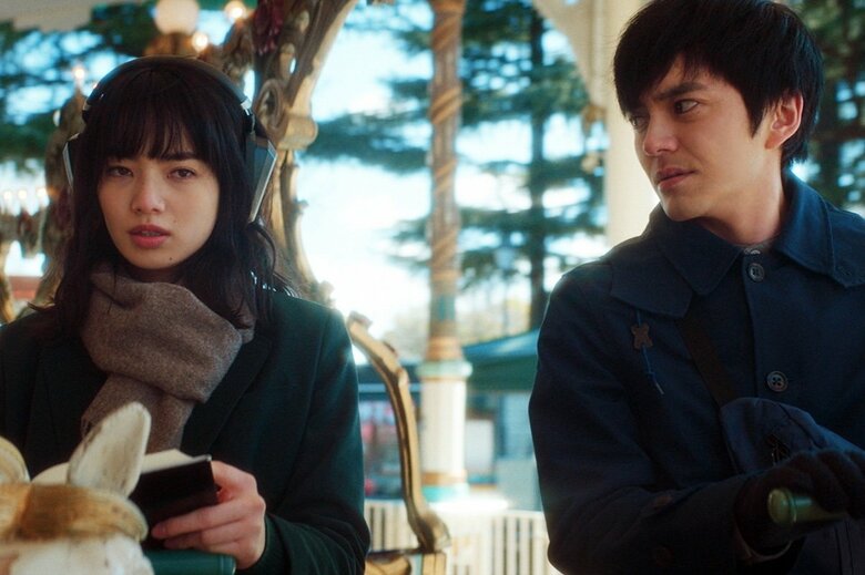 配給：KADOKAWA ©2021「恋する寄生虫」製作委員会