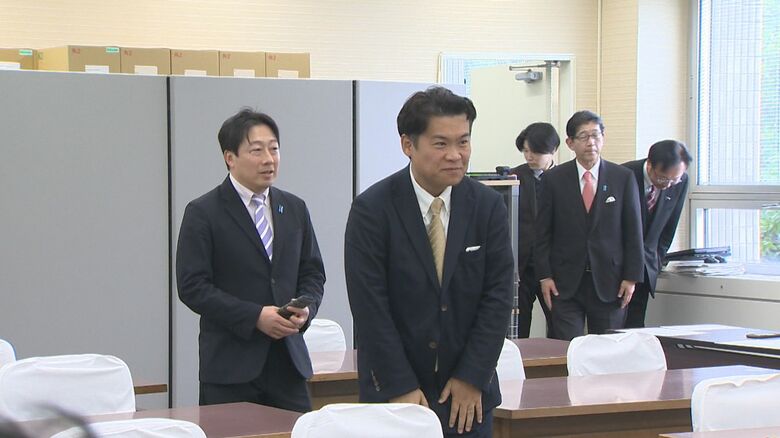 自民党県連の党議