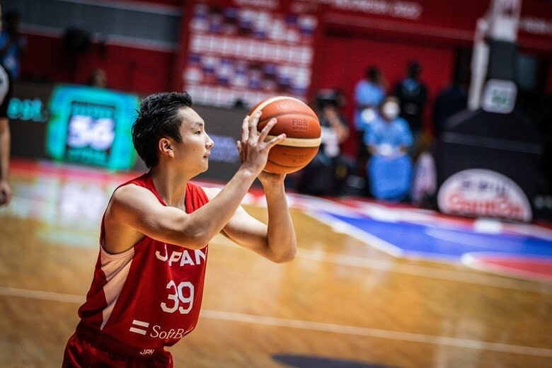 ホーバスJAPAN4戦目で安定の活躍を見せた富永啓生選手（C）FIBA