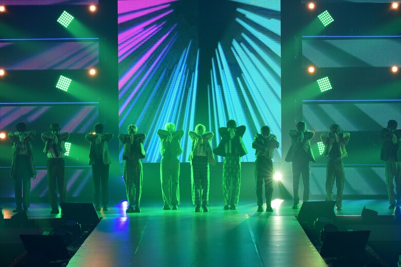 (c)Rakuten GirlsAward 2023 SPRING/SUMMER