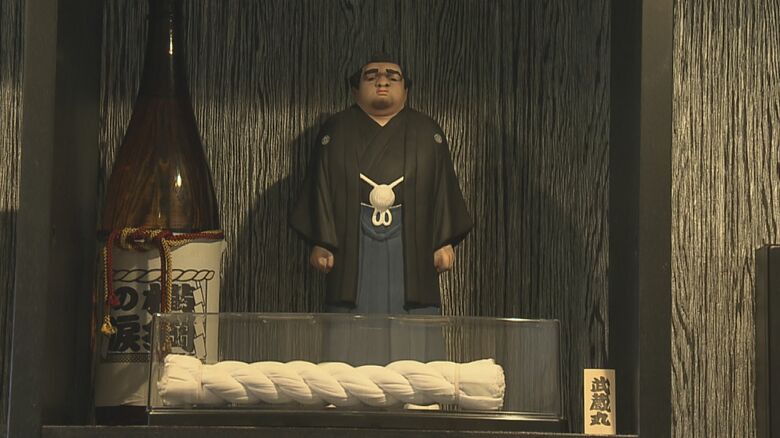 同じ藤島部屋には武蔵丸が