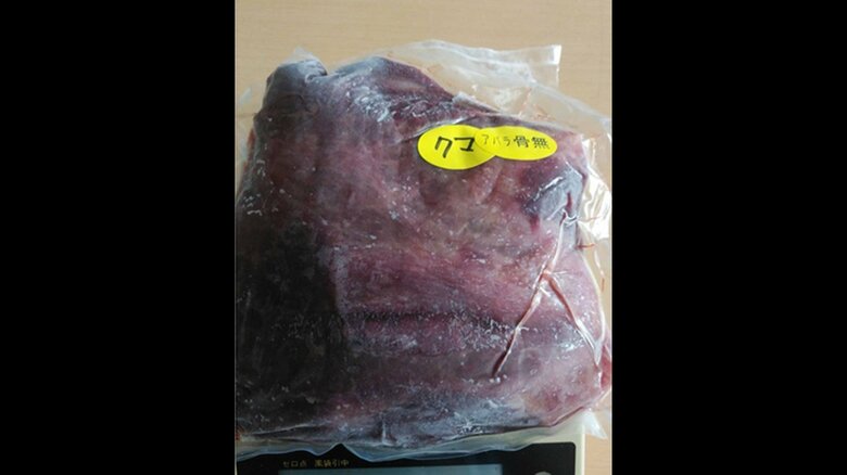 ロース肉やあばら肉が食べやすく、ステーキや煮込み料理などにされることが多いそう。写真はあばら肉（骨なし）