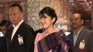 愛子さまピンクの民族衣装姿で王家の寺院ご訪問「心が洗われるような気持ちです」世界遺産ルアンパバーン訪問