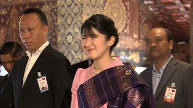 愛子さまピンクの民族衣装姿で王家の寺院ご訪問「心が洗われるような気持ちです」世界遺…