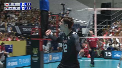 【スーパープレー映像・髙橋藍】バックアタック3連発に1枚ブロック・サービスエースも「新時代のプリンス」が躍動したセルビア戦まとめ【パリ五輪予選/W杯バレー】