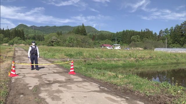 奥にあるのが被害女性の自宅 山間にある一軒家