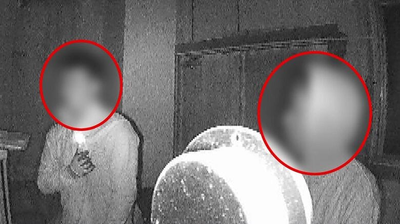 防犯カメラに映る“怪しい2人組” 深夜の解体工事現場に侵入 わずか10分で銅管約53キロ窃盗 男2人を逮捕 札幌市｜FNNプライムオンライン
