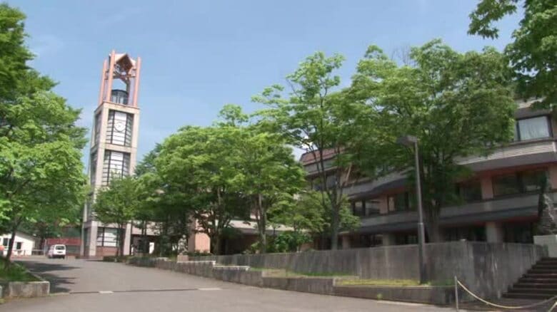 小国町中心部1800世帯以上で断水続く…複数カ所で漏水確認・役場駐車場などに給水所開設　山形・小国町｜FNNプライムオンライン