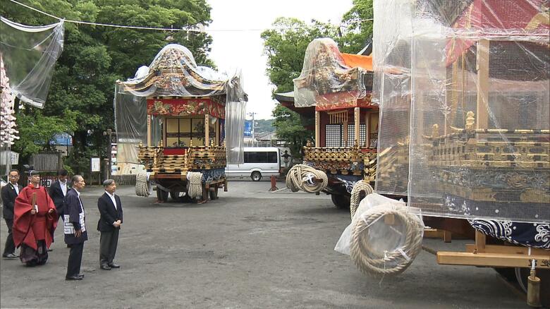 「秩父夜祭」の山車をご覧になる天皇陛下