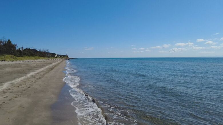 のんびり馬に揺られ、潮風も心地いい！（乗馬した目線カメラ）