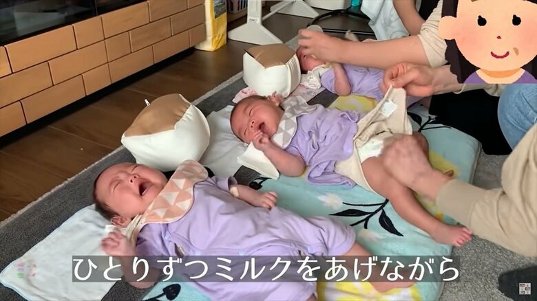 1人ずつミルクをあげながら…