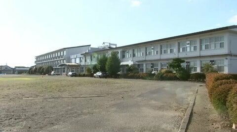 中学校校庭で“クマスプレー”噴射　3年の男子生徒を傷害容疑で現行犯逮捕　生徒11人搬送もいずれも軽傷　岩手・北上市