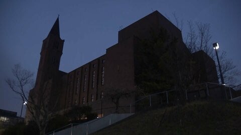 「どうして脆弱な船に乗せたのか」辺野古沖転覆“安全配慮欠く”　死亡生徒の高校で保護者説明会　