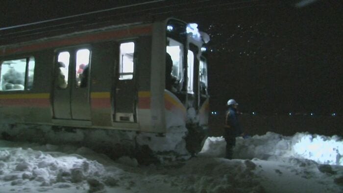 信越線で列車が立往生（2018年1月）