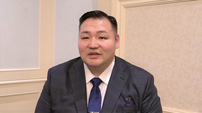 第71代横綱・鶴竜の音羽山親方