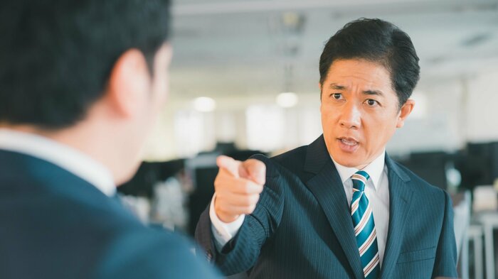 一方的な追及や感情的になることはNG(画像はイメージ)