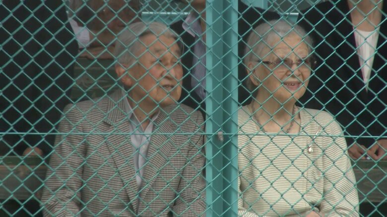 【速報】上皇ご夫妻が軽井沢のテニスコートをご訪問　“出会いの地”で旧交温める｜FNNプライムオンライン