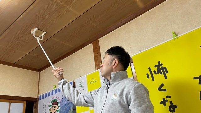 ぱっくりんと浜村拓志さん（提供：浜村拓志さん）