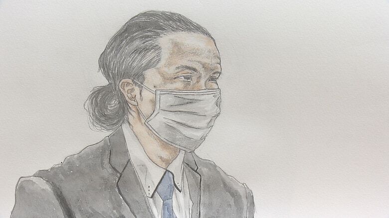 法廷内スケッチ