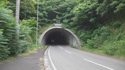 電動カートの88歳男性がトンネル内で軽自動車にはねられ死亡　福井県小浜市の堅海坂トンネル