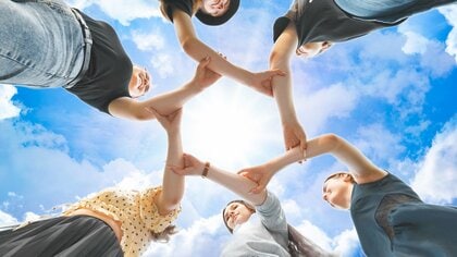 多様性の行き着く先は「人類すべて平等」（画像：イメージ）