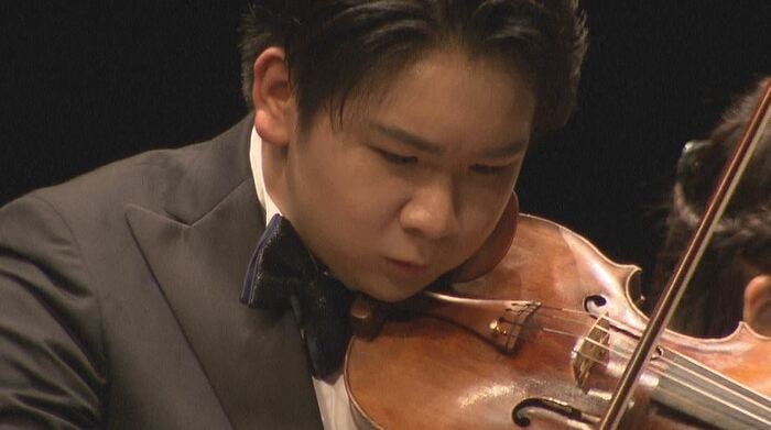 観客を魅了する演奏