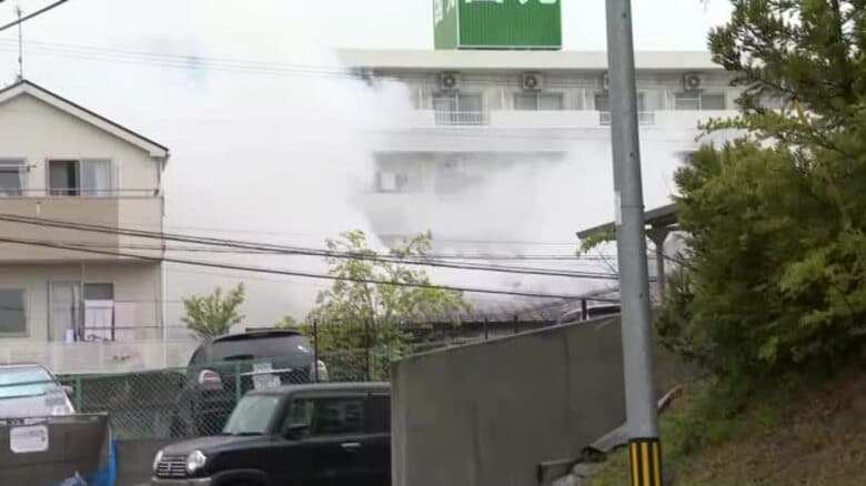 【速報】「建物が燃えている」仙台市青葉区国見の住宅から出火　消防が消火活動中｜FNNプライムオンライン