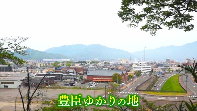 織田信長“最大のピンチ”を迎え…秀吉が天下人への道を切り開いた地・敦賀　“お市の小豆袋”は難関突破のお守りに｜FNNプライムオンライン