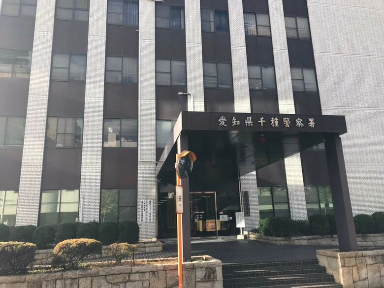 レンタカーを返さず乗り回すなどしたか 横領の疑いで男2人を逮捕 1人は「知人に返却をお願いしていた」などと否認｜FNNプライムオンライン