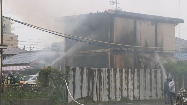 貴金属を加工しアクセ製作中か…彫金教室で火事 生徒とみられる1人が死亡 経営者の79歳女性ら2人がケガ｜FNNプライムオンライン