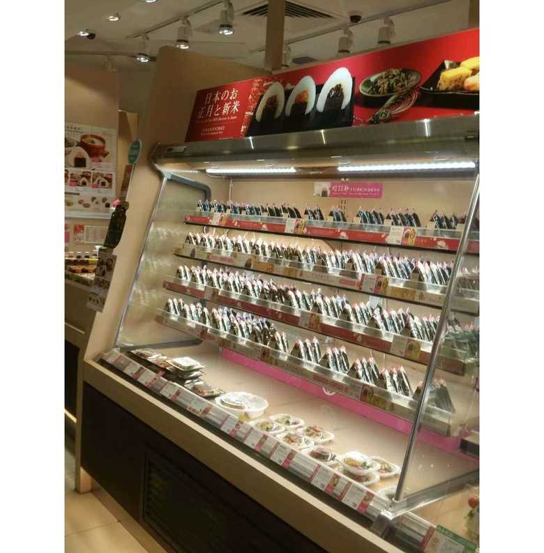 香港の地下鉄の駅などで販売される日本米のおにぎりが大ヒット